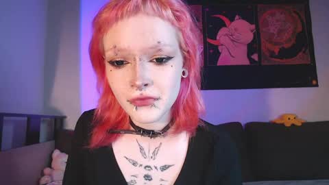 Nicole online show from 06-07-26, 10:46