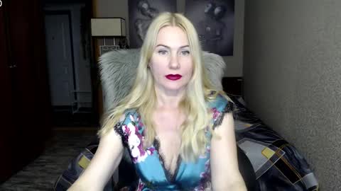 Snapshot of _night_fantasy_ chatting on 12-05-24, 07:28 Donella online show from 12-05-24, 07:28