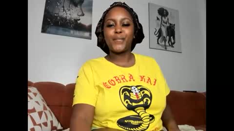 Snapshot of _nightnursee chatting on 11-20-25, 11:32 belle online show from 11-20-25, 11:32