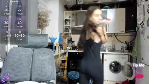 Nika online show from 11-29-25, 04:54