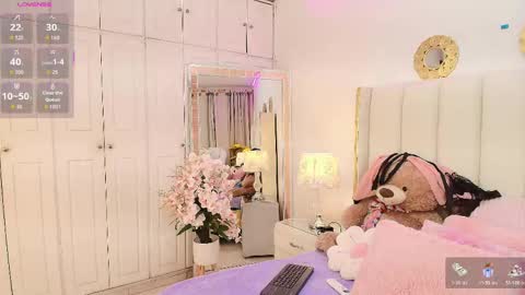 Snapshot of _ninafox_ chatting on 05-14-26, 08:26 ninafox online show from 05-14-26, 08:26