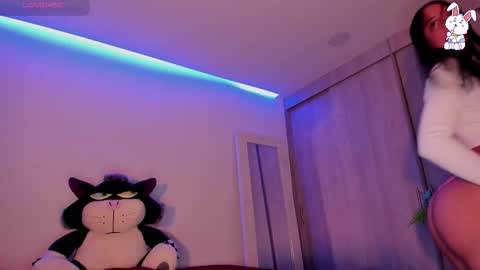 _noahjones online show from 11-19-25, 03:56