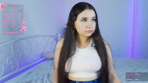 Snapshot of _noell_ chatting on 12-04-24, 05:55 Vivian online show from 12-04-24, 05:55