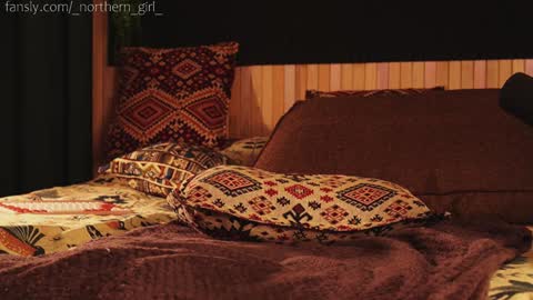 Snapshot of _northern_girl_ chatting on 12-30-24, 07:11 Lady Jess from house of Dragonborns online show from 12-30-24, 07:11