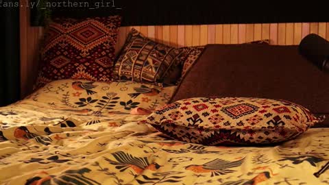 Snapshot of _northern_girl_ chatting on 02-21-25, 02:06 Lady Jess from house of Dragonborns online show from 02-21-25, 02:06