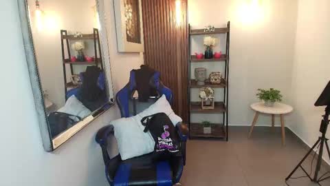 Olivia online show from 01-10-26, 11:01