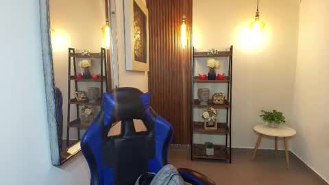 Olivia online show from 01-13-26, 10:53