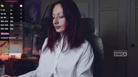 Snapshot of _owner_ chatting on 01-12-25, 03:36 The Supreme Goddess Rose online show from 01-12-25, 03:36