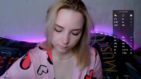 Snapshot of _pando4ka_ chatting on 04-27-26, 06:33 pando4ka online show from 04-27-26, 06:33