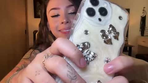 _paulah2 online show from 09-17-25, 08:43