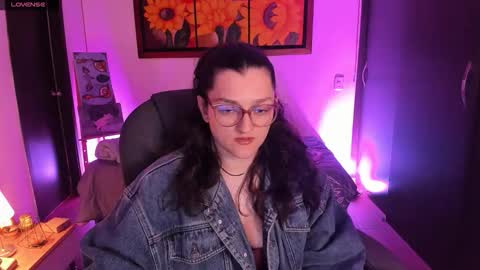 violeta ig  online show from 11-22-25, 03:38