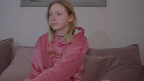Viktoria online show from 05-01-26, 08:19