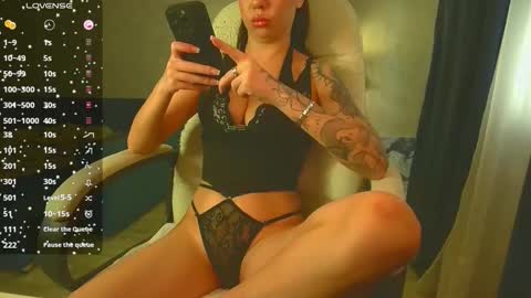 Ilona online show from 12-20-25, 06:31