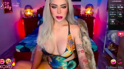 Snapshot of _queengoddess_ chatting on 06-02-26, 04:36 Hi my name is selinaim glad to meet everyone here online show from 06-02-26, 04:36