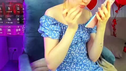 Rina online show from 03-23-26, 01:09