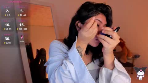 Stefany online show from 10-31-25, 02:07