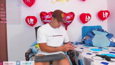 Snapshot of _ragnarb chatting on 03-06-25, 12:54 online show from 03-06-25, 12:54