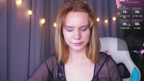 Snapshot of _ramona__ chatting on 12-27-24, 05:31 im Amy online show from 12-27-24, 05:31
