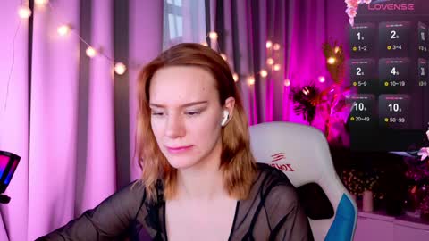 Snapshot of _ramona__ chatting on 01-04-25, 09:21 im Amy online show from 01-04-25, 09:21