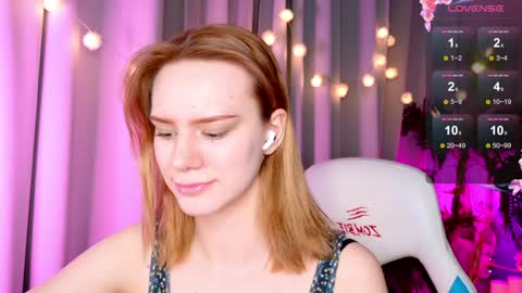 Snapshot of _ramona__ chatting on 01-10-25, 05:37 im Amy online show from 01-10-25, 05:37