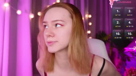 Snapshot of _ramona__ chatting on 01-13-25, 05:44 im Amy online show from 01-13-25, 05:44