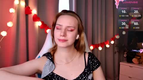 Snapshot of _ramona__ chatting on 02-14-25, 09:56 im Amy online show from 02-14-25, 09:56