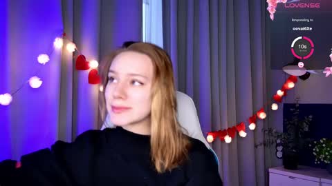 Snapshot of _ramona__ chatting on 02-15-25, 06:12 im Amy online show from 02-15-25, 06:12