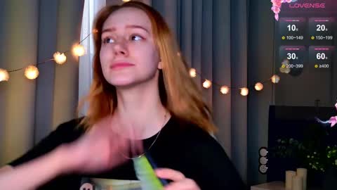 Snapshot of _ramona__ chatting on 03-12-25, 09:34 im Amy online show from 03-12-25, 09:34