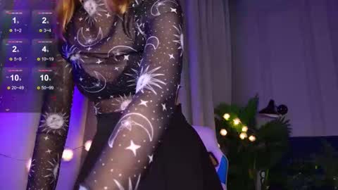 Snapshot of _ramona__ chatting on 10-06-25, 06:00 im Amy online show from 10-06-25, 06:00