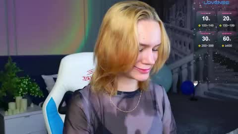 im Amy online show from 12-04-25, 06:23