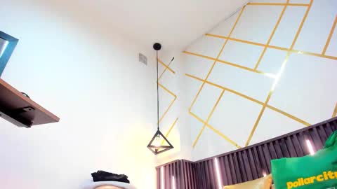 rebecca online show from 10-21-25, 04:19