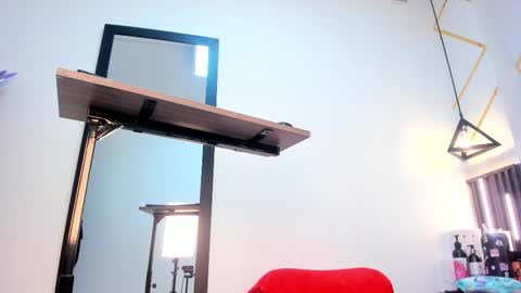 rebecca online show from 11-11-25, 04:40