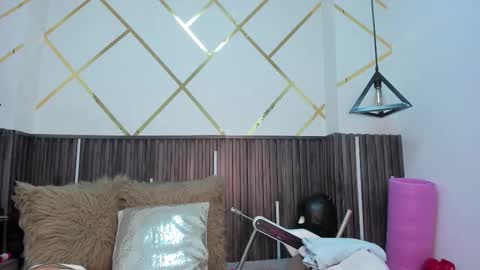 rebecca online show from 02-03-26, 12:53