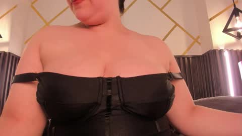 rebecca online show from 02-11-26, 01:21