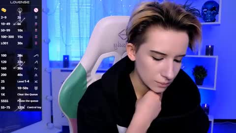 Rein online show from 05-14-26, 02:46