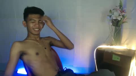 Snapshot of _rellvanxx chatting on 03-03-25, 07:06 _rellvanxx online show from 03-03-25, 07:06