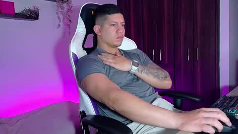 Roberto online show from 10-22-25, 09:20