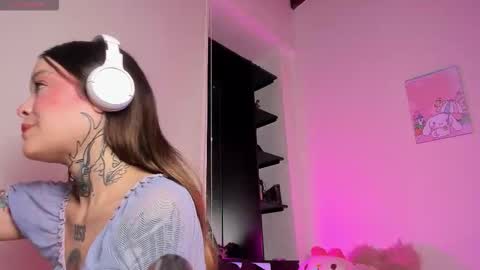 Snapshot of _sabrinamoon chatting on 03-29-26, 12:16 online show from 03-29-26, 12:16