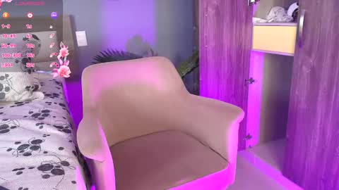 _samantagomez online show from 03-11-25, 05:46