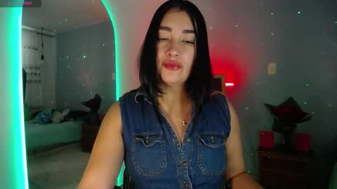  SantaLove  online show from 09-16-25, 07:04