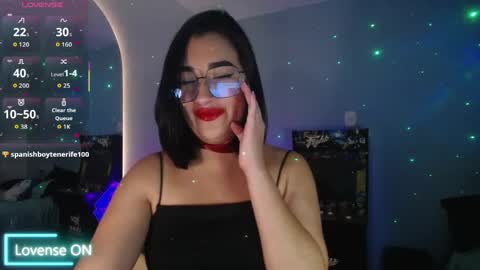 Snapshot of _santalove_ chatting on 05-13-26, 09:33 SantaLove online show from 05-13-26, 09:33