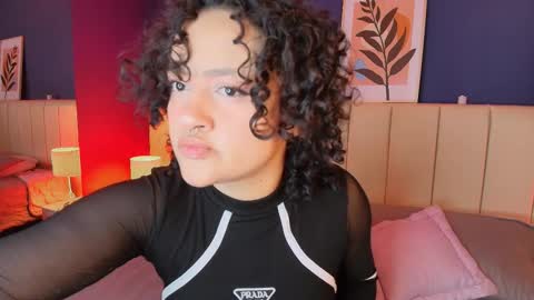 Sara online show from 12-16-25, 03:00