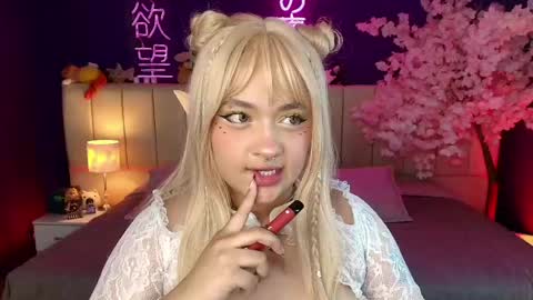 Sara online show from 05-21-26, 05:25