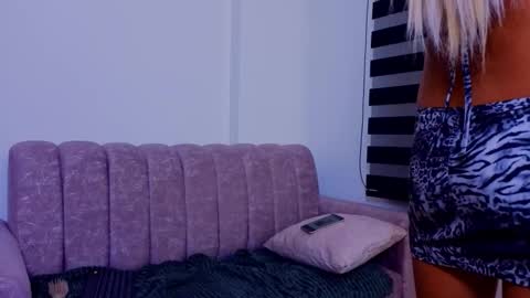 Scarlett online show from 12-03-25, 05:48