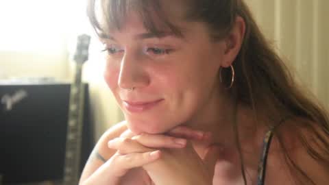 Lia online show from 12-17-24, 01:29