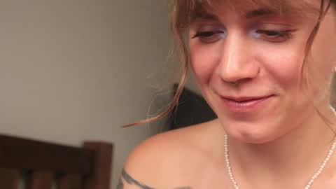 Lia online show from 01-16-25, 02:09