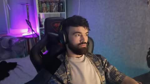 Ask me online show from 09-27-25, 11:10