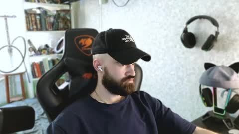 Ask me online show from 04-21-26, 11:38