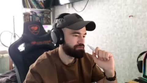 Ask me online show from 06-21-26, 08:17