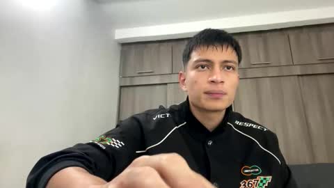 Juan Pablo-independent model online show from 09-30-25, 03:00
